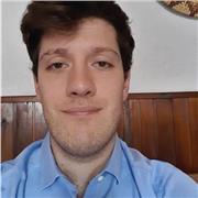 Insegnante di ripetizioni nelle materie di Italiano, storia, geografia, matematica, inglese e, specialmente, diritto